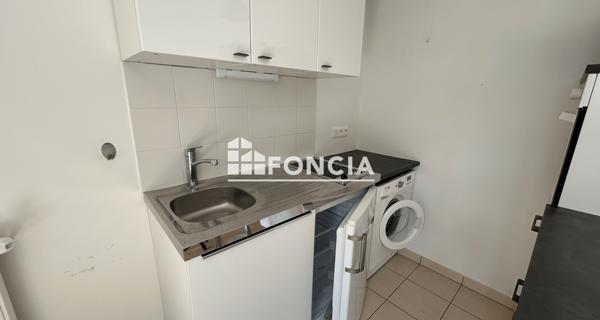 Location Studio 26.11 m² - Villecresnes 94440