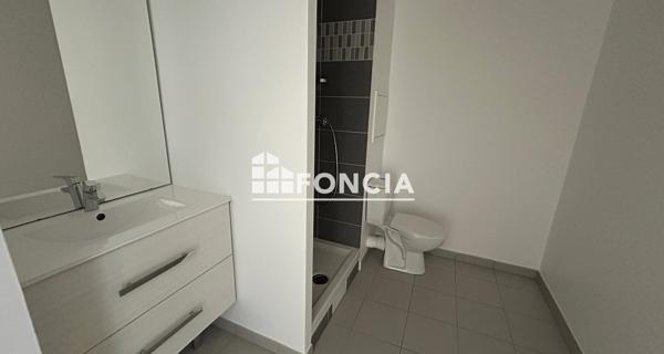 Location Studio 26.11 m² - Villecresnes 94440