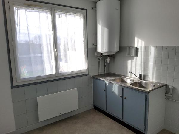 Location Appartement 3 pièces Thésée (41140) - centre bourg