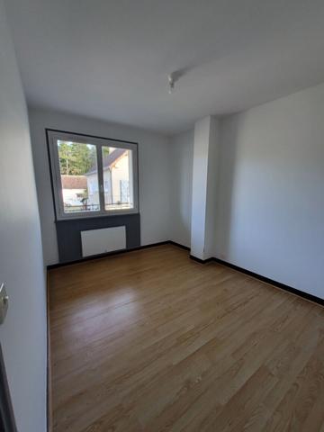 Location Appartement 3 pièces Thésée (41140) - centre bourg