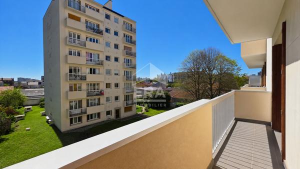Boissière Appartement Montreuil 4 pièces 81.86 m2 avec balcons et box