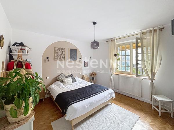 Maison à vendre à Brive-la-Gaillarde - Quartier Roseraie - 5 chambres - Garage - Cuisine d'été -