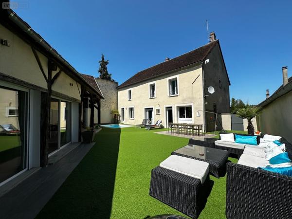 Maison restaurée à vendre à Cézy dans l'Yonne (89410), ref : 2300017
