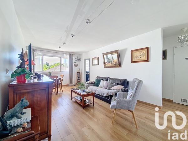 Appartement 4 pièces de 72 m² à Chatou (78400)