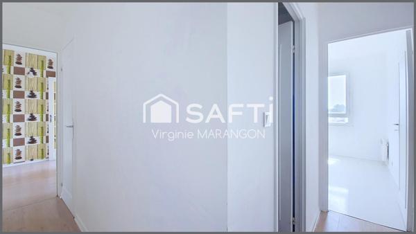 F3 lumineux avec balcon / Hyper centre ville