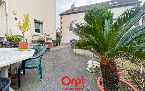 Maison à vendre    7 pièces • 152,09 m2 Montluçon