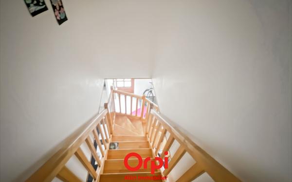 Maison à vendre    7 pièces • 152,09 m2 Montluçon