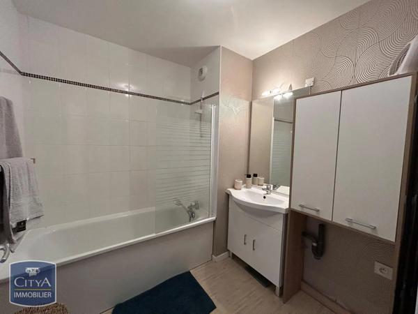 Appartement à louer 3 pièces 64.69m²