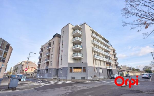 Appartement à vendre    3 pièces • 57,52 m2 Villeurbanne