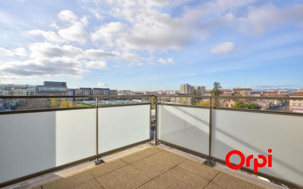 Appartement à vendre    3 pièces • 57,52 m2 Villeurbanne