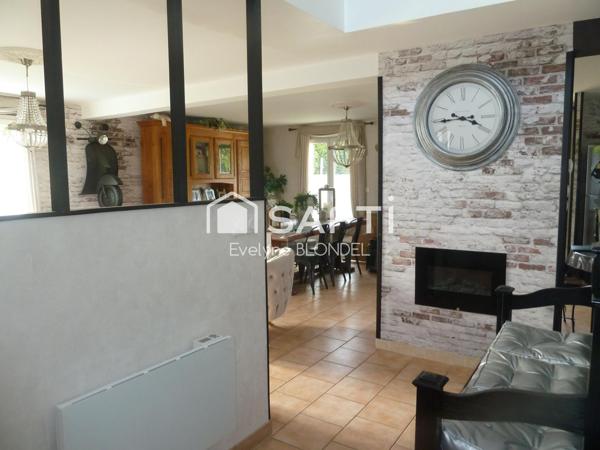 BEAU PAVILLON 5 CHAMBRES VIVABLE DE PLAIN-PIED