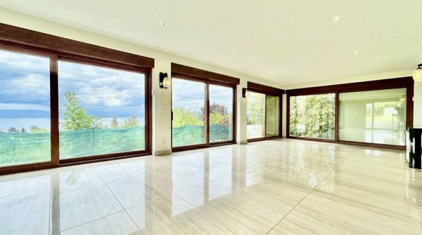 Villa 172m² + annexe 176m²