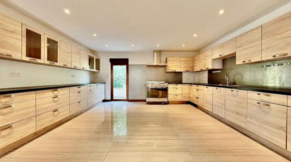 Villa 172m² + annexe 176m²