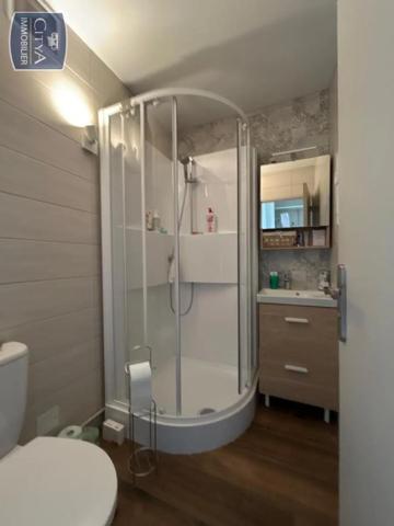 Appartement à louer 2 pièces 40.05m² Guéret (23000)