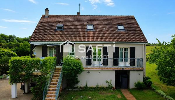 Maison 6 pièces de 165m2 sur un terrain de 1453m2