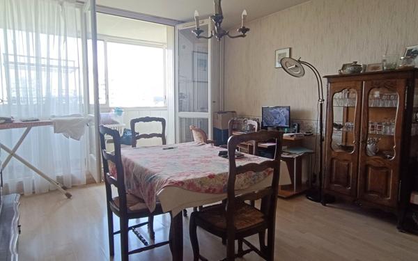 Appartement à vendre    4 pièces • 73,54 m2 Saint-Pierre-des-Corps