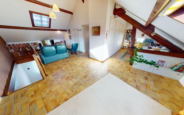 Appartement à vendre    7 pièces • 181,87 m2 Metz