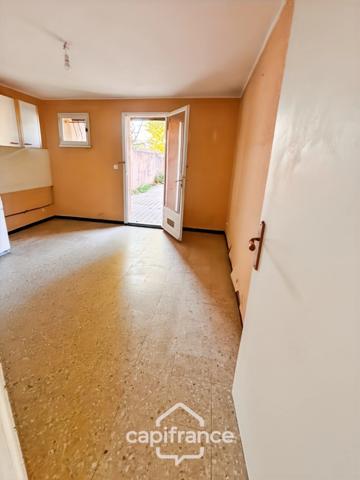 Maison à vendre 4 pièces (84), 3 chambres, Jardin. A RENOVER - Réalpanier.