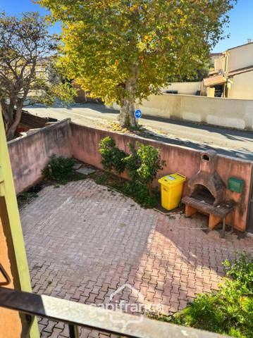 Maison à vendre 4 pièces (84), 3 chambres, Jardin. A RENOVER - Réalpanier.