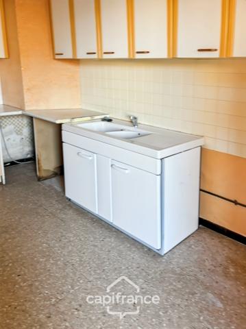 Maison à vendre 4 pièces (84), 3 chambres, Jardin. A RENOVER - Réalpanier.