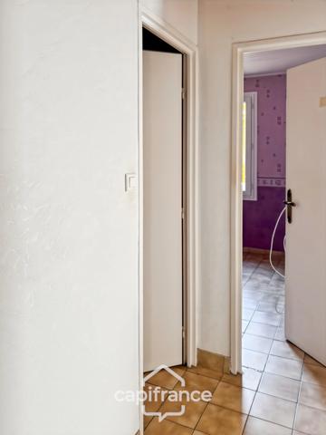 Maison à vendre 4 pièces (84), 3 chambres, Jardin. A RENOVER - Réalpanier.