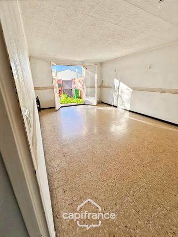 Maison à vendre 4 pièces (84), 3 chambres, Jardin. A RENOVER - Réalpanier.