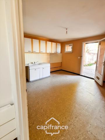 Maison à vendre 4 pièces (84), 3 chambres, Jardin. A RENOVER - Réalpanier.