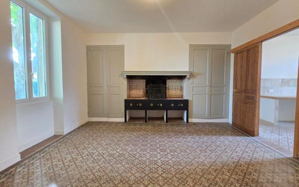 Maison à louer    5 pièces • 109,72 m2 Saint-Martin-de-Crau