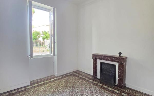 Maison à louer    5 pièces • 109,72 m2 Saint-Martin-de-Crau