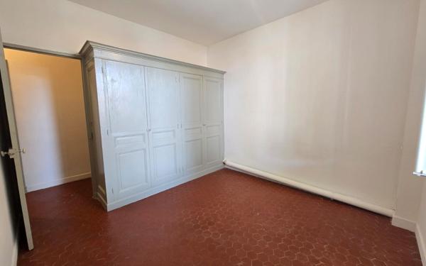 Maison à louer    5 pièces • 109,72 m2 Saint-Martin-de-Crau