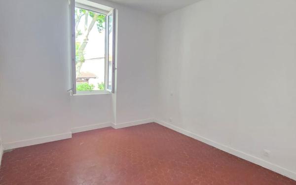 Maison à louer    5 pièces • 109,72 m2 Saint-Martin-de-Crau