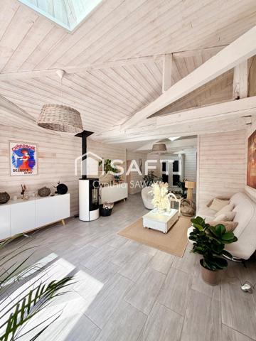 Maison pleine de charme au calme avec dépendance, terrasse intimiste et piscine!