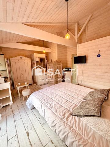 Maison pleine de charme au calme avec dépendance, terrasse intimiste et piscine!
