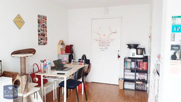 Appartement à louer 1 pièce 26.9m² Trélazé (49800)