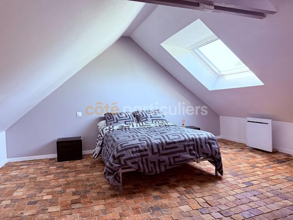 Vente
                Maison72 m² - 4 Pièces -
                    LAVAL (53000)