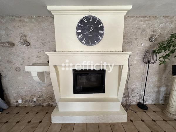 Maison
         5 pièces
        - 184 m² 190 000 € *