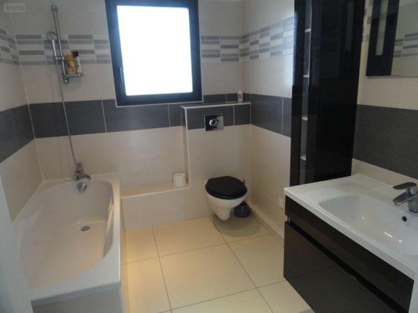 Maison individuelle à vendre à Vauvert dans le Gard (30600), ref : 11411/443