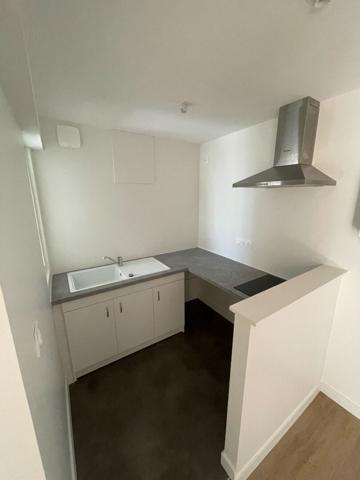 Appartement Fontenay Le Comte 2 pièce(s)