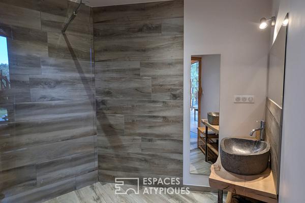 De confortables habitats insolites, en Haute Ardèche.