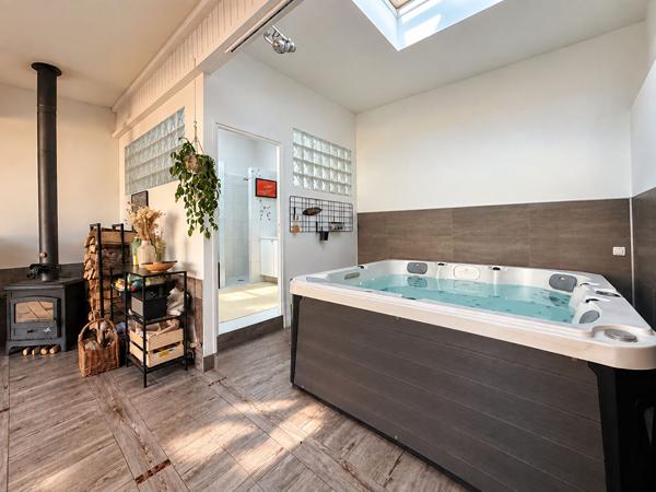 Maison 7 pièces 245 m2