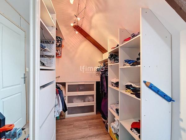 Maison de 6 pièces, 125 m2 à Roudouallec (56110)