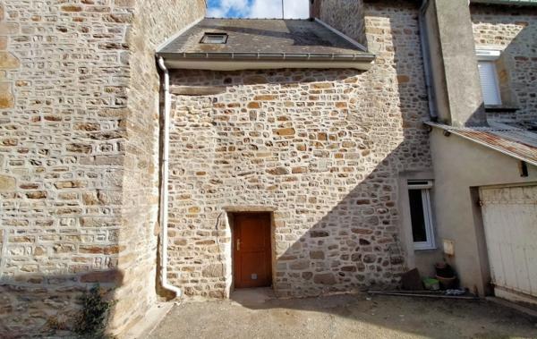 Vente Maison de village ref.7221 rénové(e) Averton   