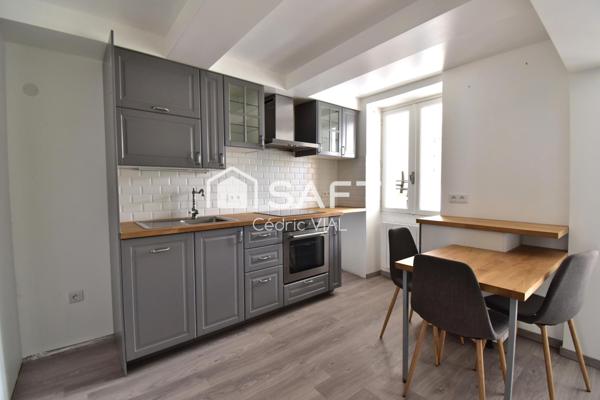 Charme, lumière et volumes à Saint André les Alpes