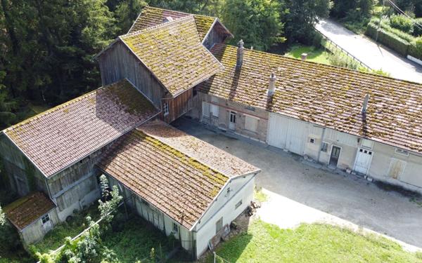 Maison à vendre    2 pièces • 80 m2 Courtisols