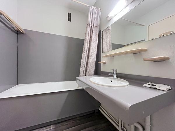 Appartement NANTES 1 pièce(s) 30 m2