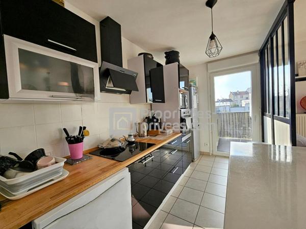 Appartement 3 pièces de 68 m², Noisy-le-Sec Centre avec terrasse, balcon et parking!