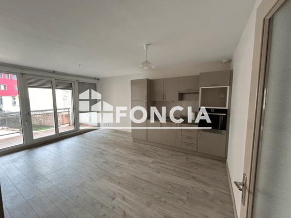 Location Appartement 2 pièces 39.99 m² - 10 RUE CHARCOT Bellegarde Sur Valserine 01200