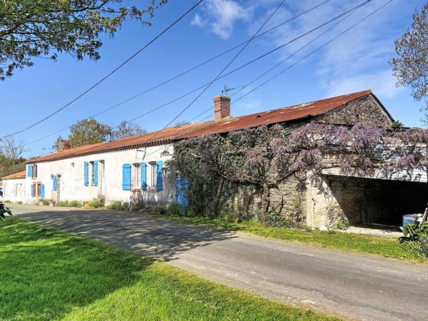 À vendre : Charmante maison de 7 pièces avec vaste terrain à La Garnache