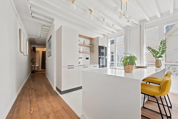 Paris 3ème, Appartement 1 Chambre -  58 m² à vendre