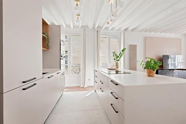 Paris 3ème, Appartement 1 Chambre -  58 m² à vendre